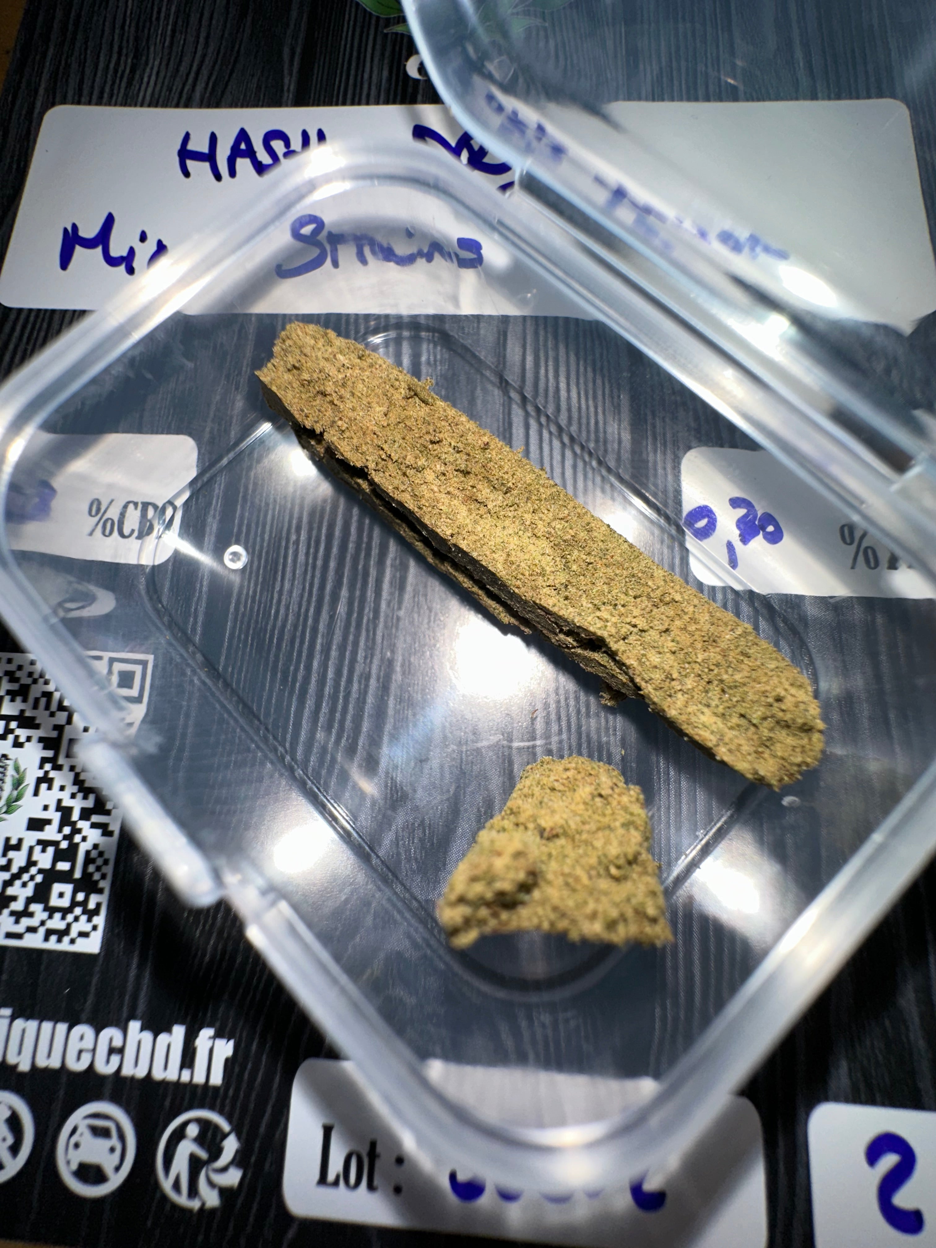 HASH DRY CBD Mix Strains